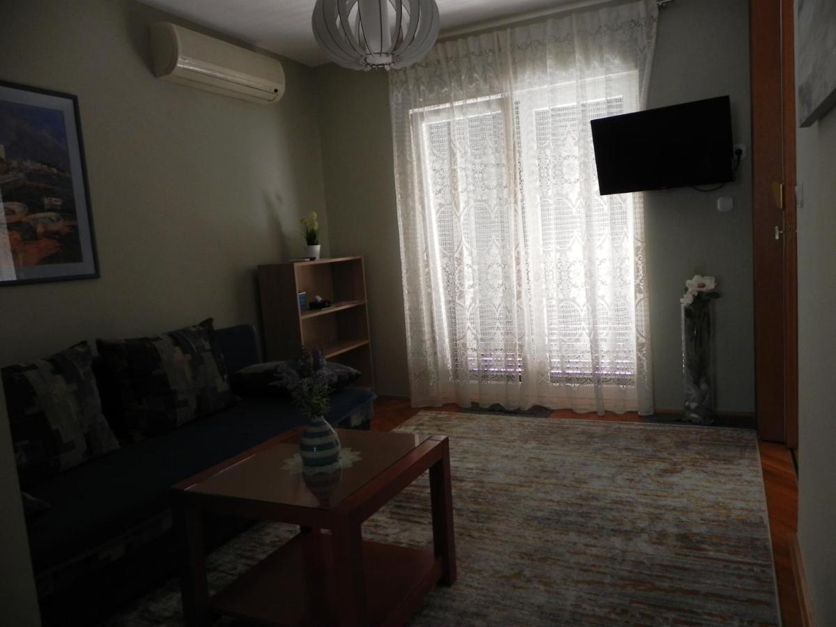 Apartments Katalenic Selce Eksteriør billede